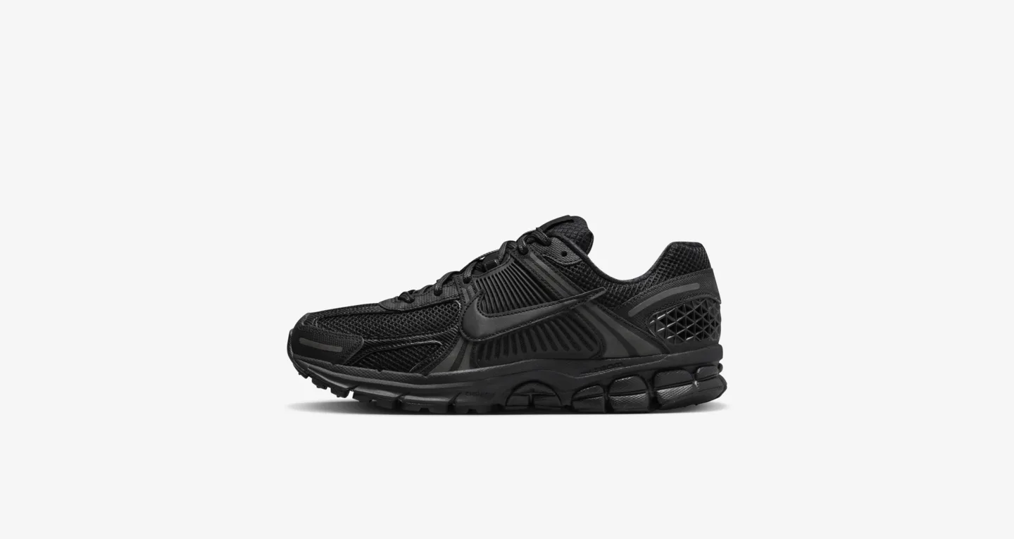 NIKE ZOOM VOMERO 5 MEN'S RUNNING SHOES
